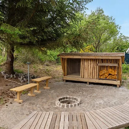 Antonina - 800m From The Sea By Interhome